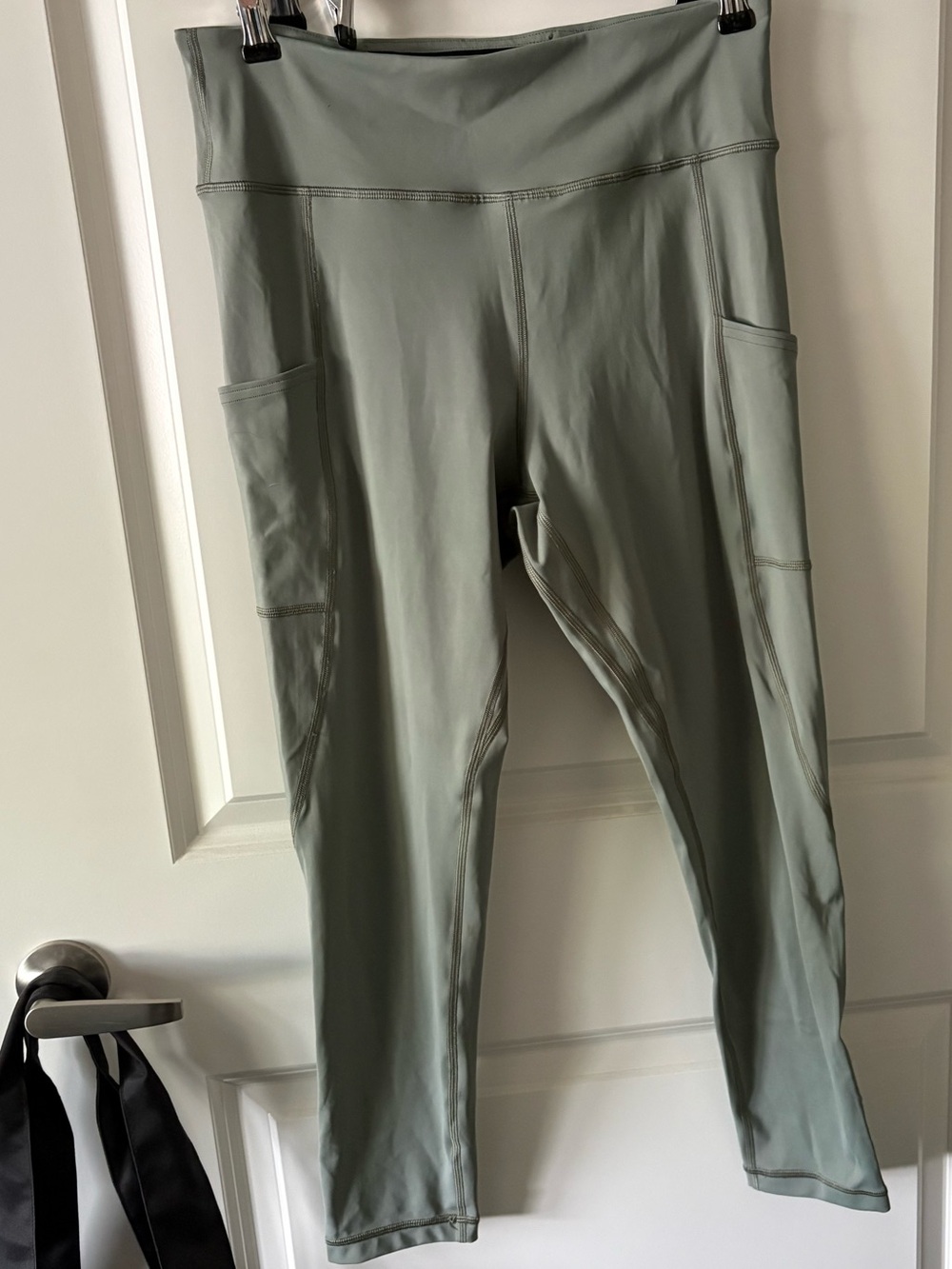 tentree Sage Green High-Rise Pocket Leggings